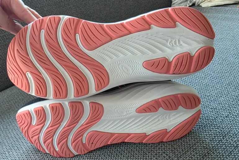 Used Asics Gel Windhawk 5 bike — image 4 of 5