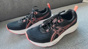 Used Asics Gel Windhawk 5 bike — image 2 of 5
