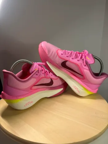 Nike Zoom Fly 6 bike usato — immagine 7 di 10