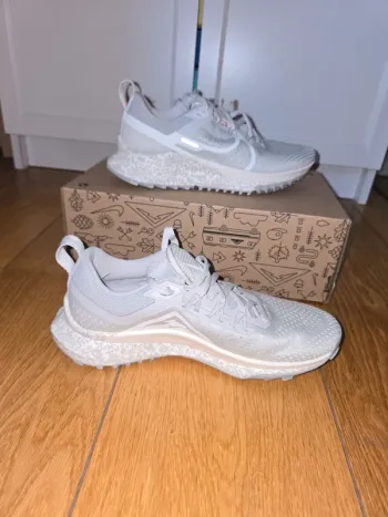 Used Pegasus Nike React Trail 4 bike — image 2 of 11