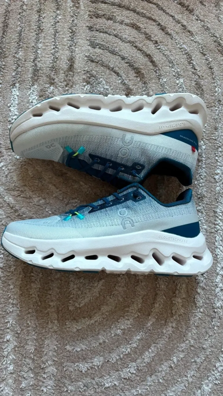 Gebrauchtes On Running Shoes Size 37 bike — Bild 3 von 6