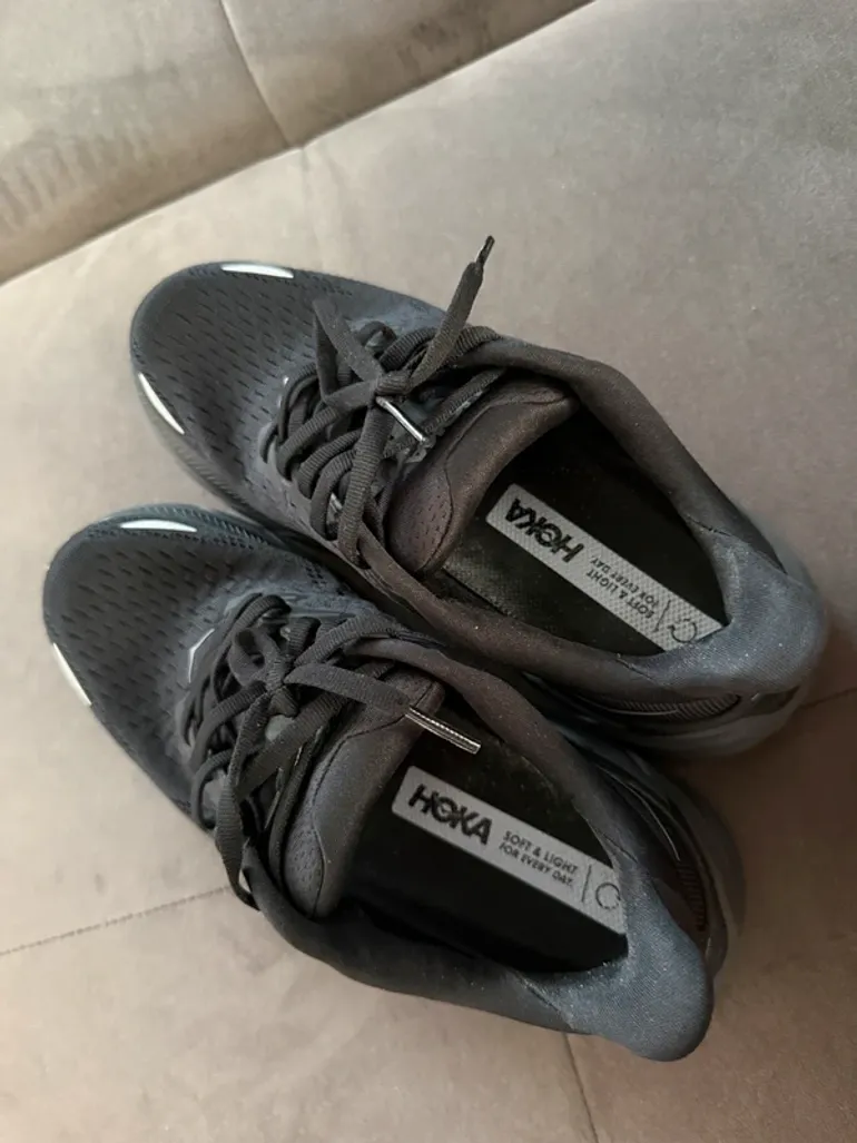 Hoka Laufschuhe bike usato — immagine 3 di 5