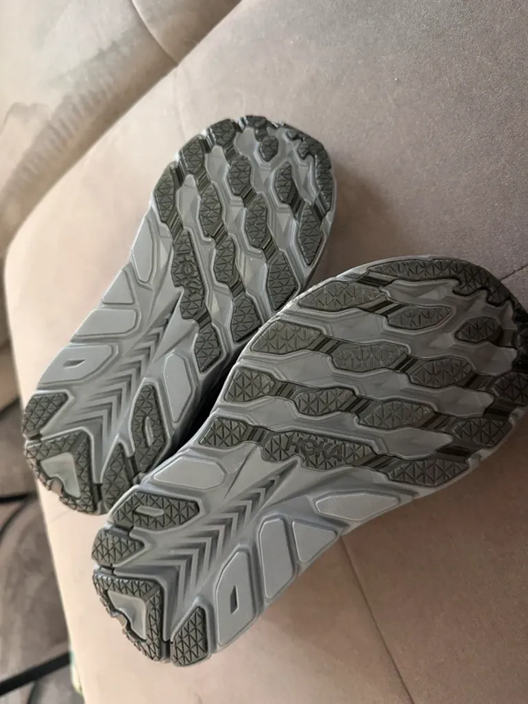 Hoka Laufschuhe bike usato — immagine 2 di 5