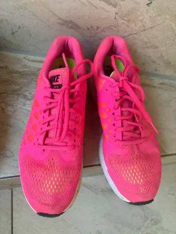 Tweedehands Nike Laufschuhe bike — afbeelding 3 van 3