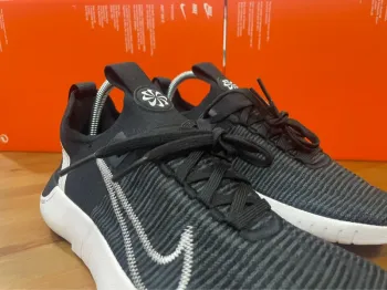 Nike Free Run bike d'occasion — image 6 sur 14