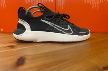 Nike Free Run bike d'occasion — image 2 sur 14