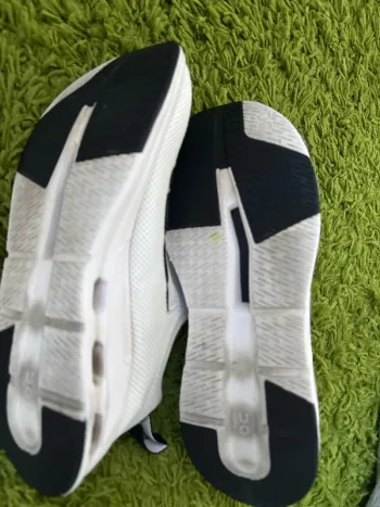 Gebrauchtes On Running On Shoes bike — Bild 3 von 6