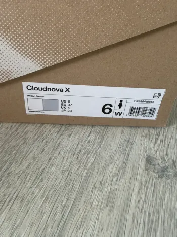 Gebrauchtes On Running On Shoes Size 37 bike — Bild 3 von 3