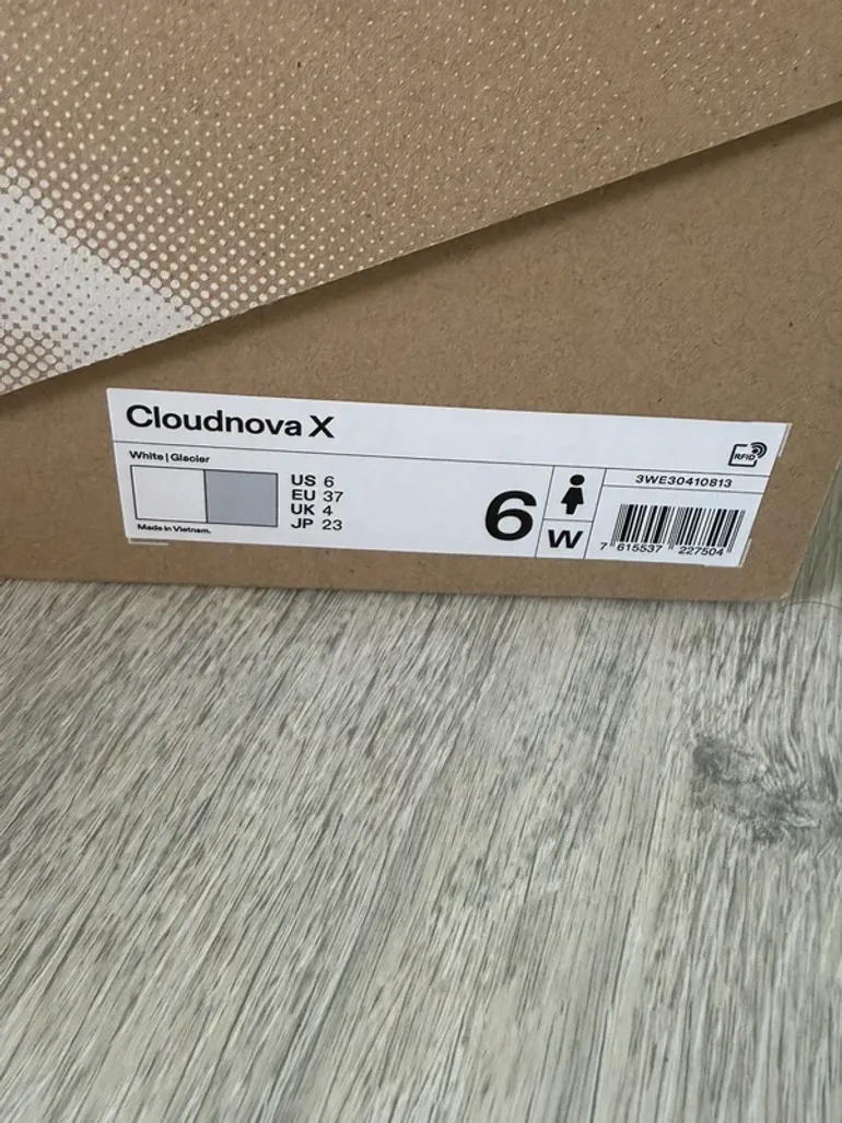 Gebrauchtes On Running On Shoes Size 37 bike — Bild 3 von 3
