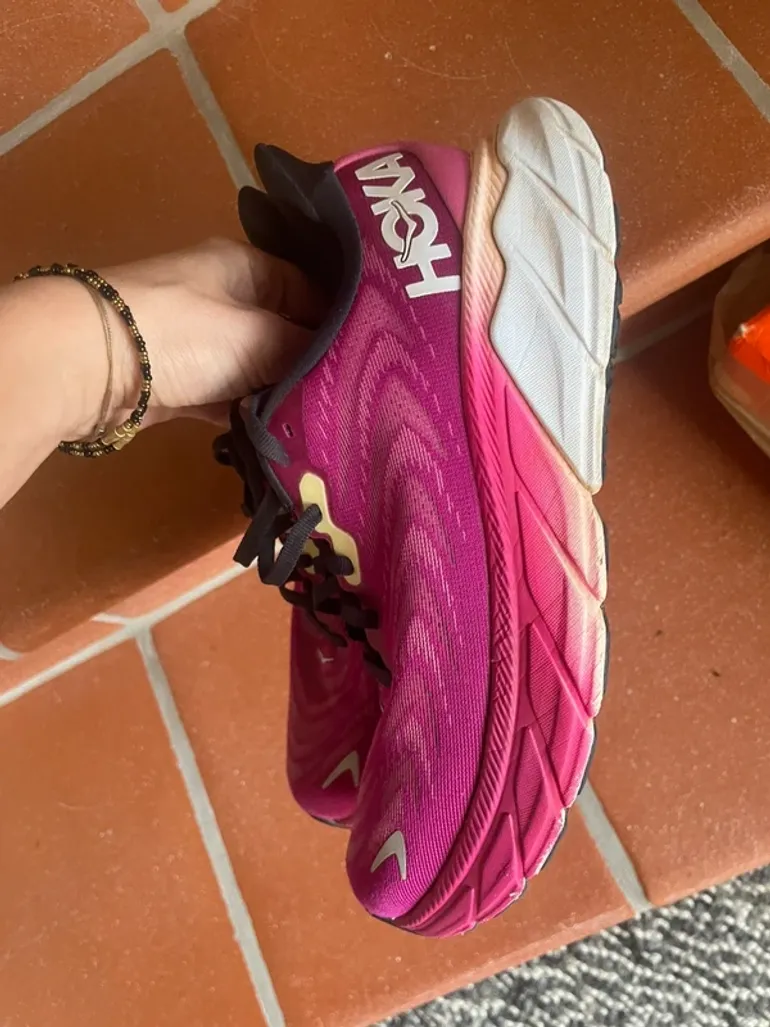 Gebrauchtes Hoka Arahi 6 bike — Bild 4 von 5