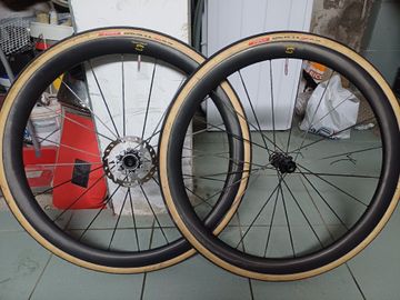 carbon speed t1100 bike d'occasion — image 1 sur 3