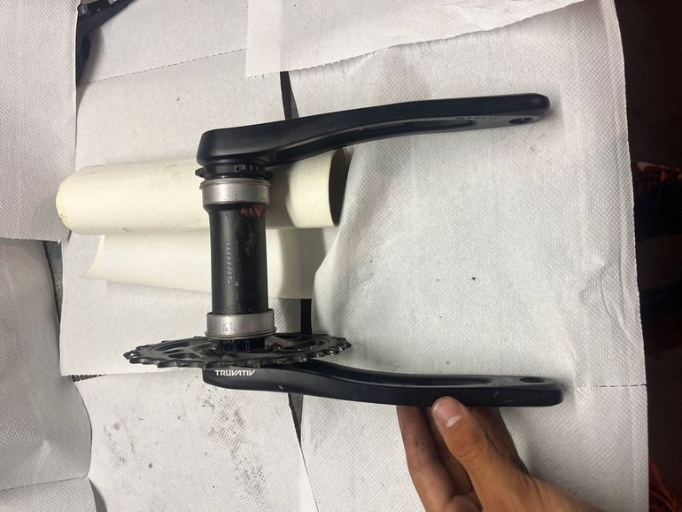 Brugt Sram Crankset and Bottom Bracket 2022 bike — billede 3 af 6