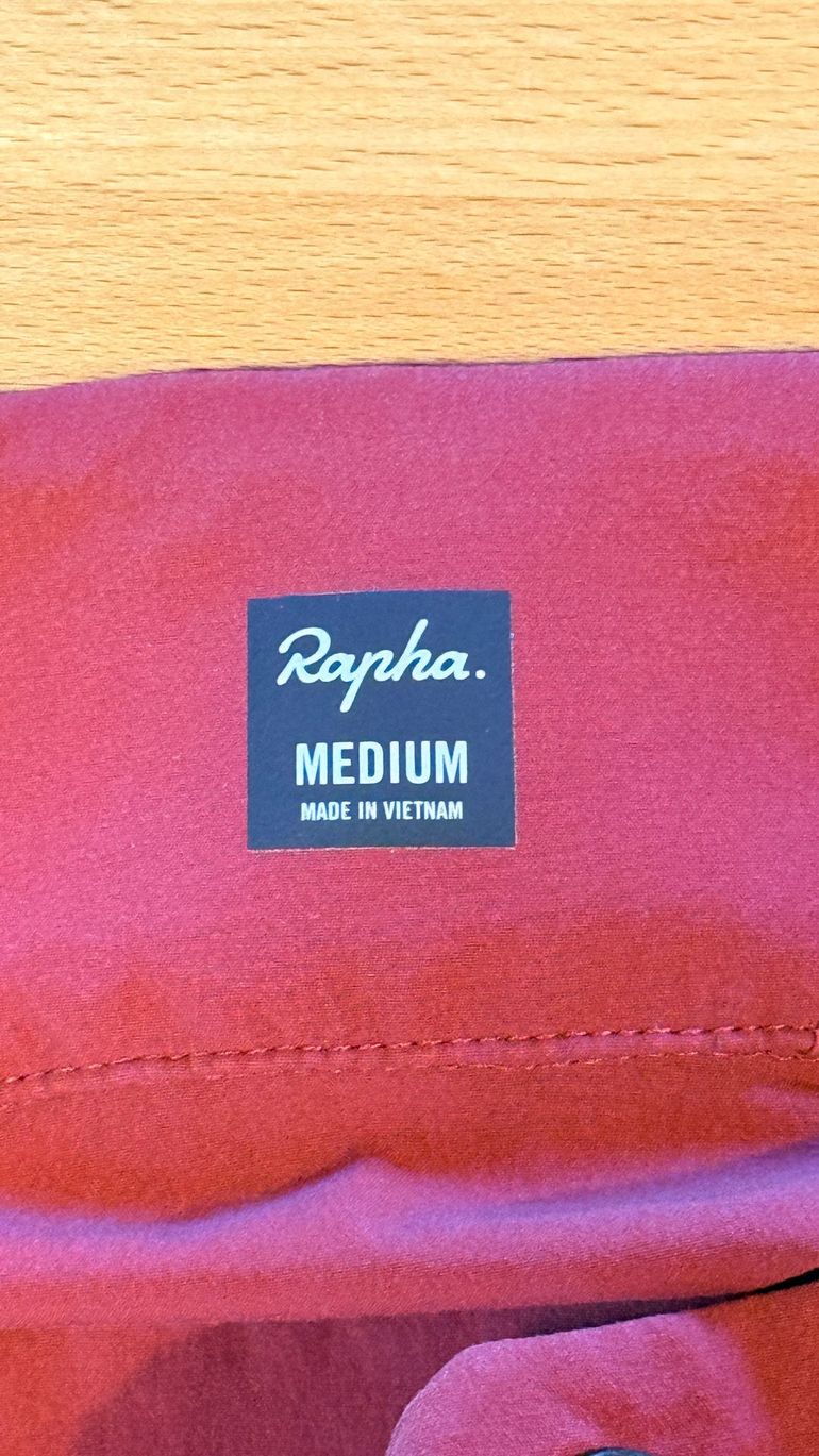 Brugt Rapha Trail Cargo Shorts 2024 bike — billede 6 af 7