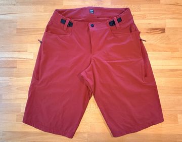 Used Rapha Trail Cargo Shorts 2024 bike — image 2 of 7