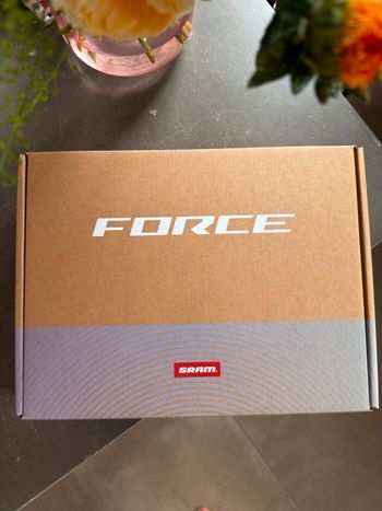 Sram FORCE DUB E1 2026 bike d'occasion — image 2 sur 3
