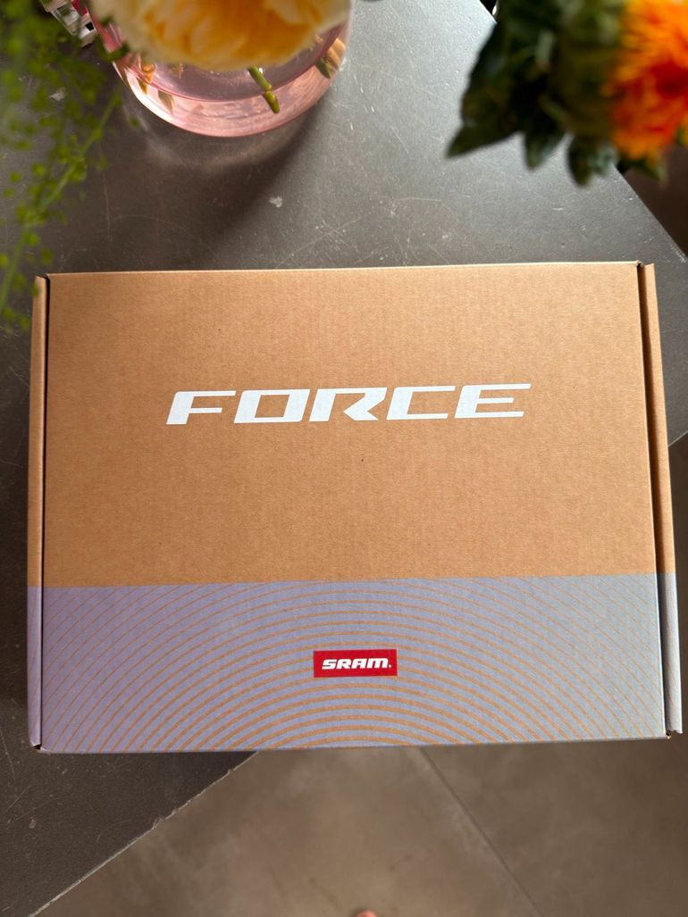 Sram FORCE DUB E1 2026 bike d'occasion — image 2 sur 3