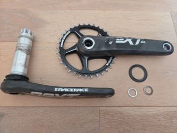 Used Race Face NEXT SL Carbon Crank Drivetrain & Pedals