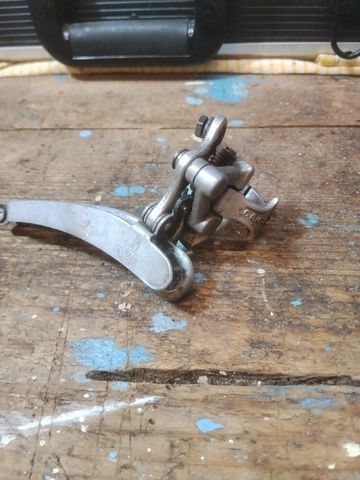 Gebrauchtes Campagnolo Gran Sport Front Derailleur Drivetrain & Pedals
