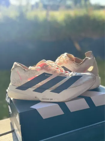 Adidas Adizero Adios Pro 4 bike d'occasion