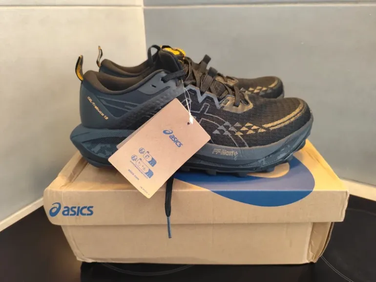 Gebrauchtes Asics Trabucco 13 bike — Bild 2 von 9