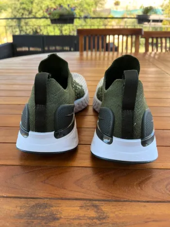Nike React Phantom Run Flyknit 2 bike de segunda mano — imagen 9 de 11