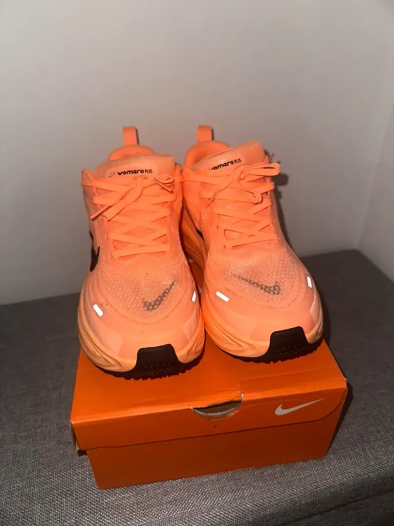 Brugt Nike Vomero 18 bike — billede 2 af 5