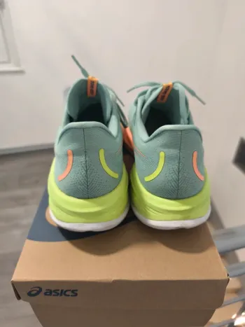 Brugt Asics Gel Cumulus 26 PARIS bike — billede 3 af 4