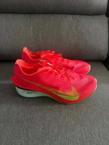 Tweedehands Nike Vaporfly 4 bike