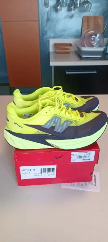 Używany New Balance Rebel MFCX4TR bike