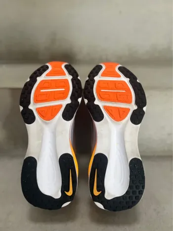 Nike Vomero 18 bike de segunda mano — imagen 5 de 7