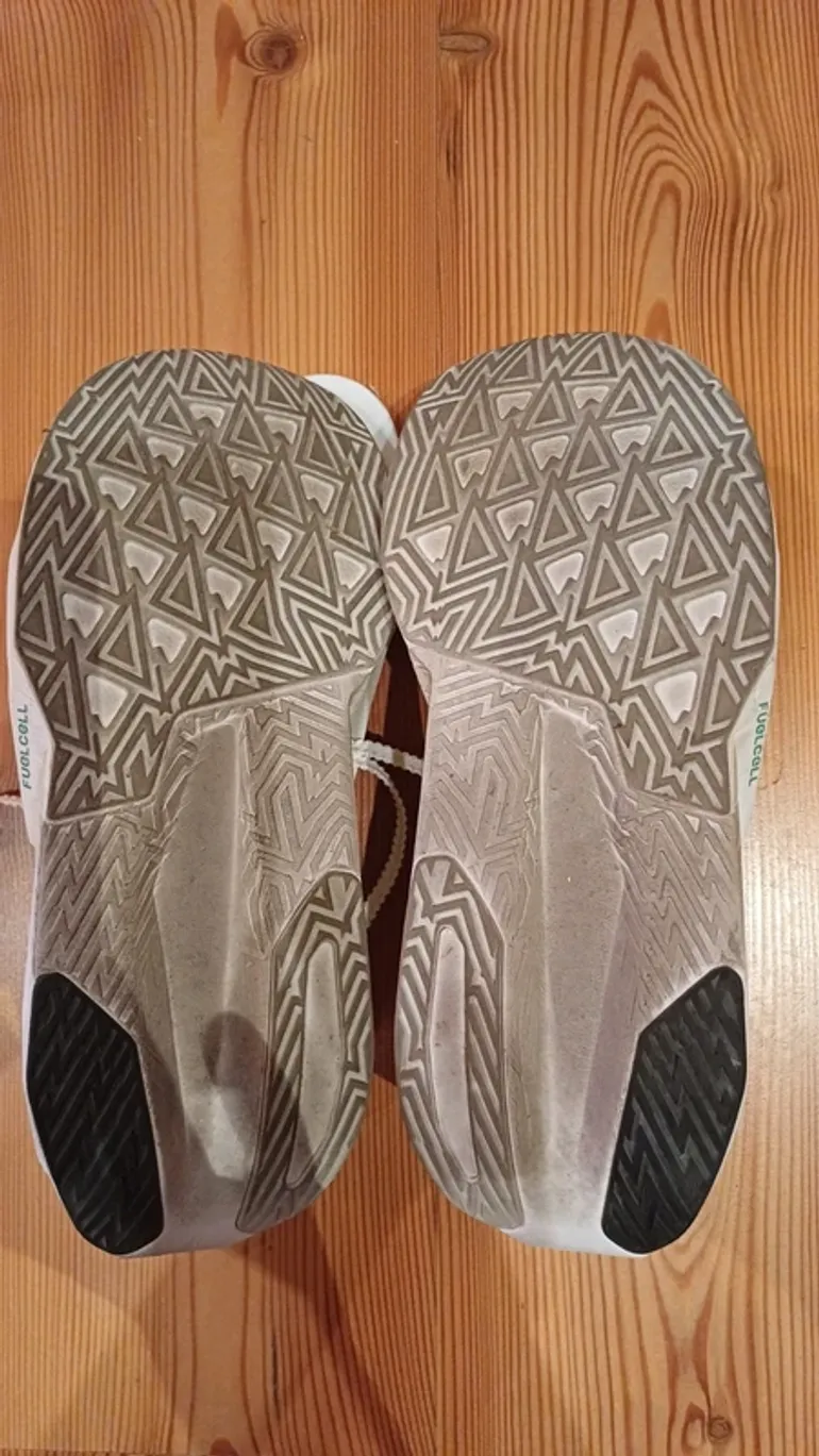 New Balance FuelCell Rebel v5 bike d'occasion — image 6 sur 6