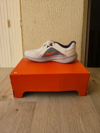 Tweedehands Nike Running Shoes bike — afbeelding 2 van 5