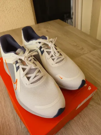 Tweedehands Nike Running Shoes bike — afbeelding 3 van 5