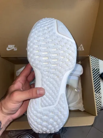 Käytetty Nike ZoomX Invincibile Run FK 3 bike — kuva 6 / 8