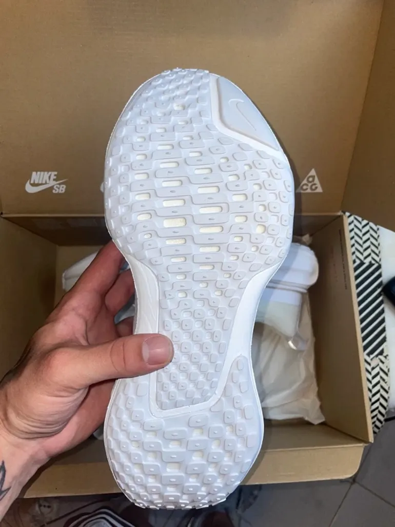 Käytetty Nike ZoomX Invincibile Run FK 3 bike — kuva 6 / 8