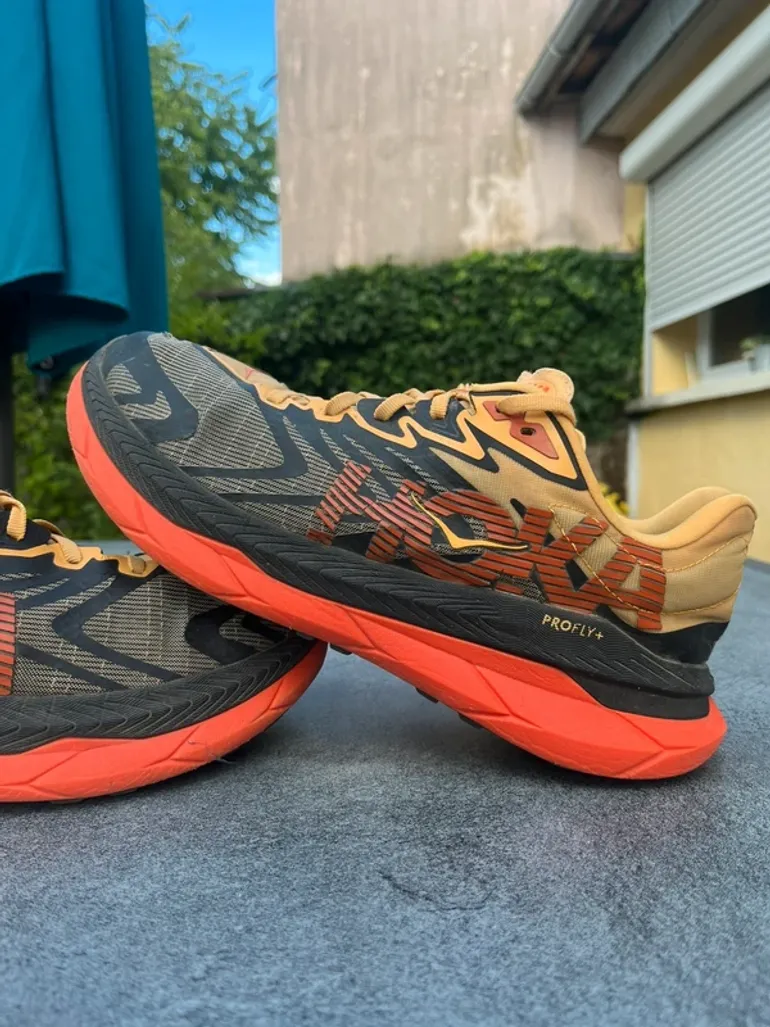 Gebrauchtes Hoka Tecton X2 bike — Bild 2 von 7