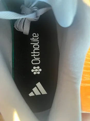 Adidas Laufschuhe Größe 44 2/3 bike usato — immagine 7 di 8