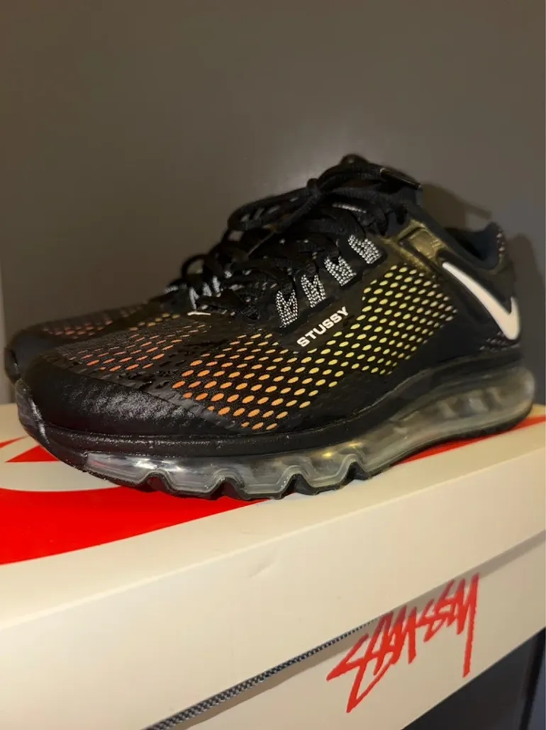 Used Orange Air Max x Stüssy 2013 bike — image 2 of 7