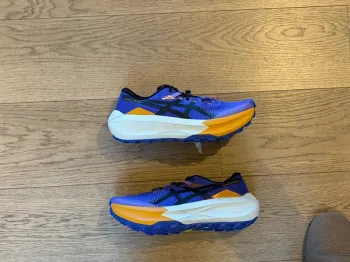 Tweedehands Asics Trabuco Max 5 bike