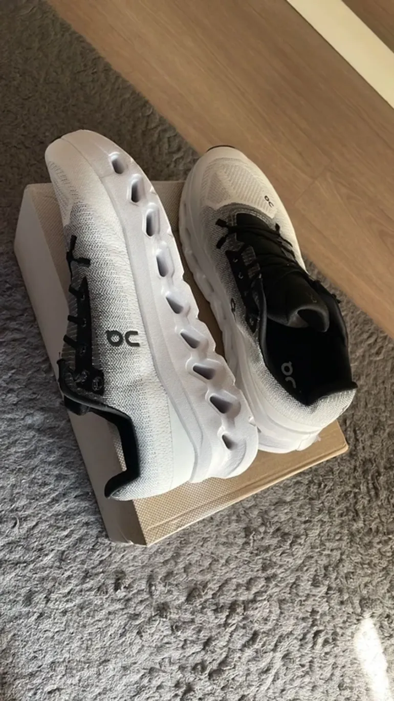 Gebrauchtes On Running Shoes bike — Bild 2 von 3