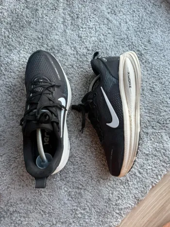 Gebrauchtes Nike Vomero 18 bike — Bild 2 von 6