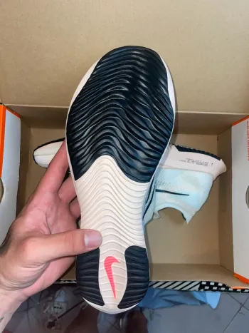 Käytetty Nike ZoomX StreakFly bike — kuva 6 / 8