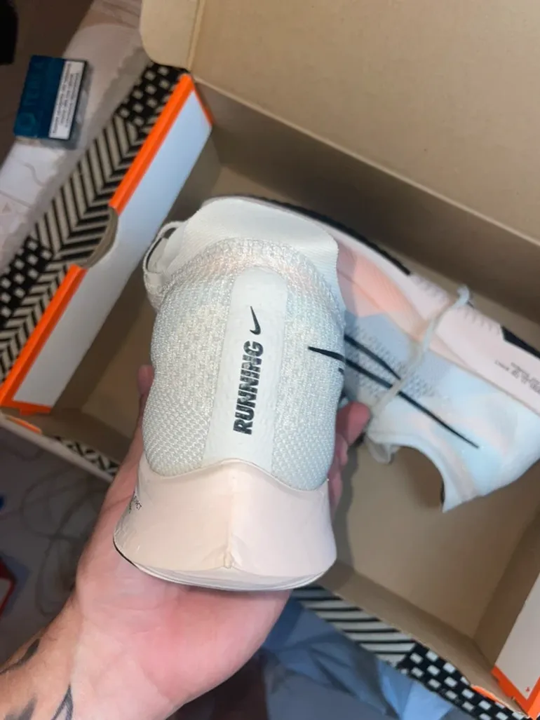 Käytetty Nike ZoomX StreakFly bike — kuva 4 / 8