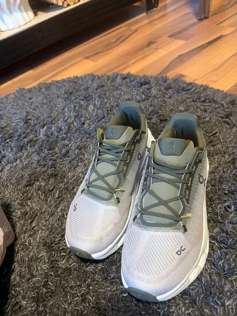 On Running On Laufschuhe bike d'occasion — image 2 sur 5