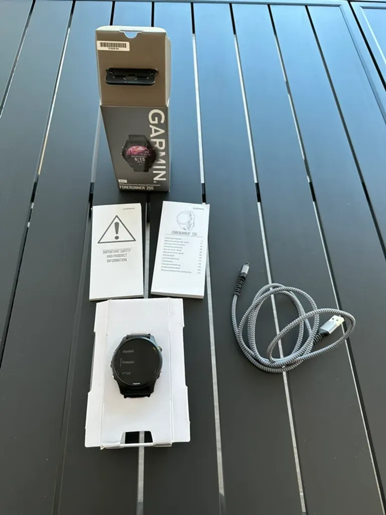 Used Garmin Forerunner 255 music bike — image 2 of 5