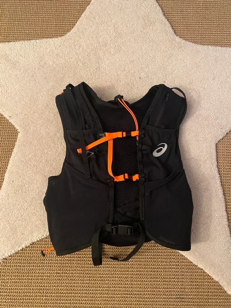 Asics Gilet d’hydratation bike d'occasion — image 2 sur 3