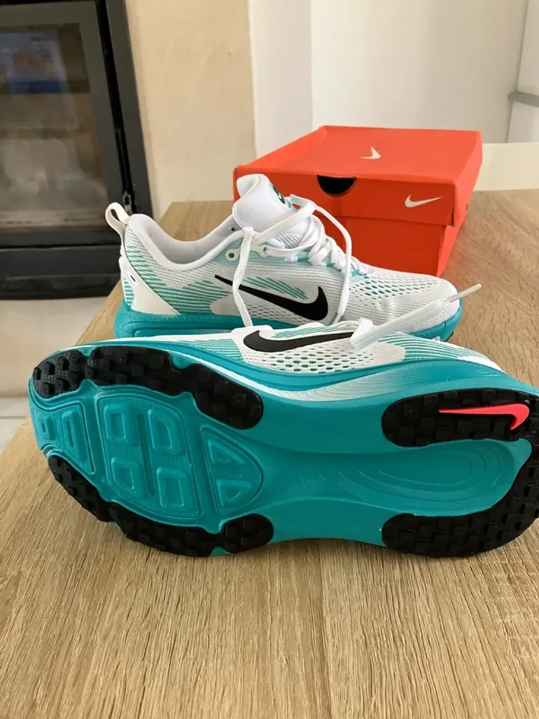 Gebrauchtes Nike Vomero 18 bike — Bild 3 von 4