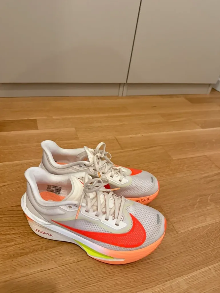 Nike Zoomfly 6 bike d'occasion — image 2 sur 3