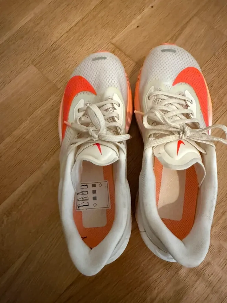 Nike Zoomfly 6 bike d'occasion — image 3 sur 3