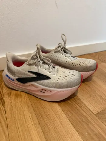Used Brooks Glycerin Max bike — image 8 of 8